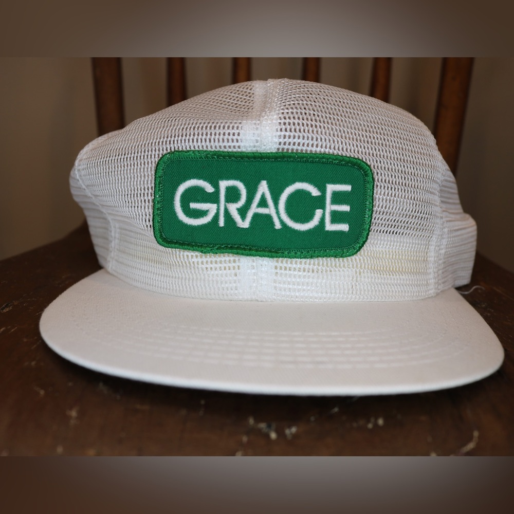 Vintage USA made trucker hat “GRACE”